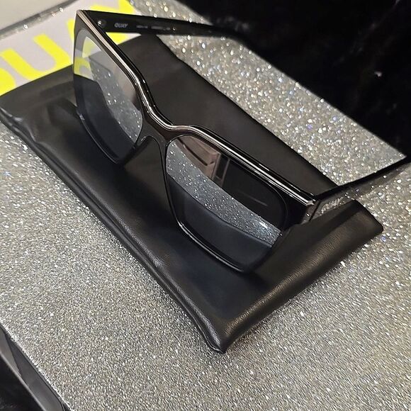 Quay Australia Level Up Sunglasses- Black/Silver Turquoise Flash - Picture 9 of 12